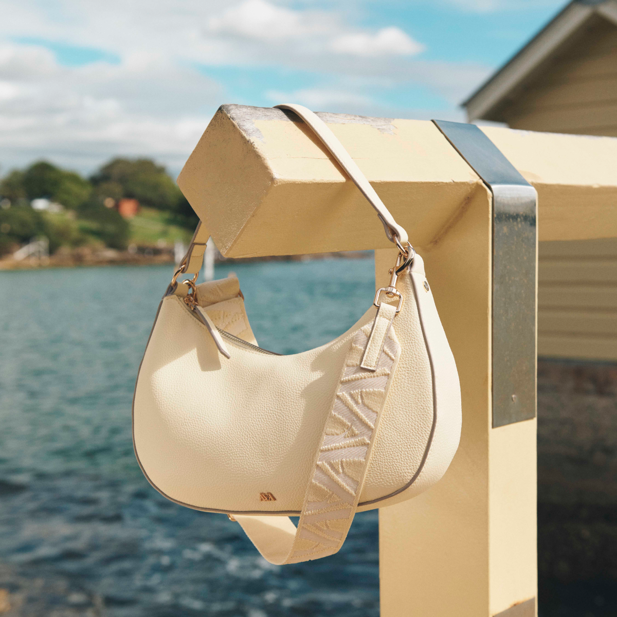 Social – 1200 x 1200 (2)